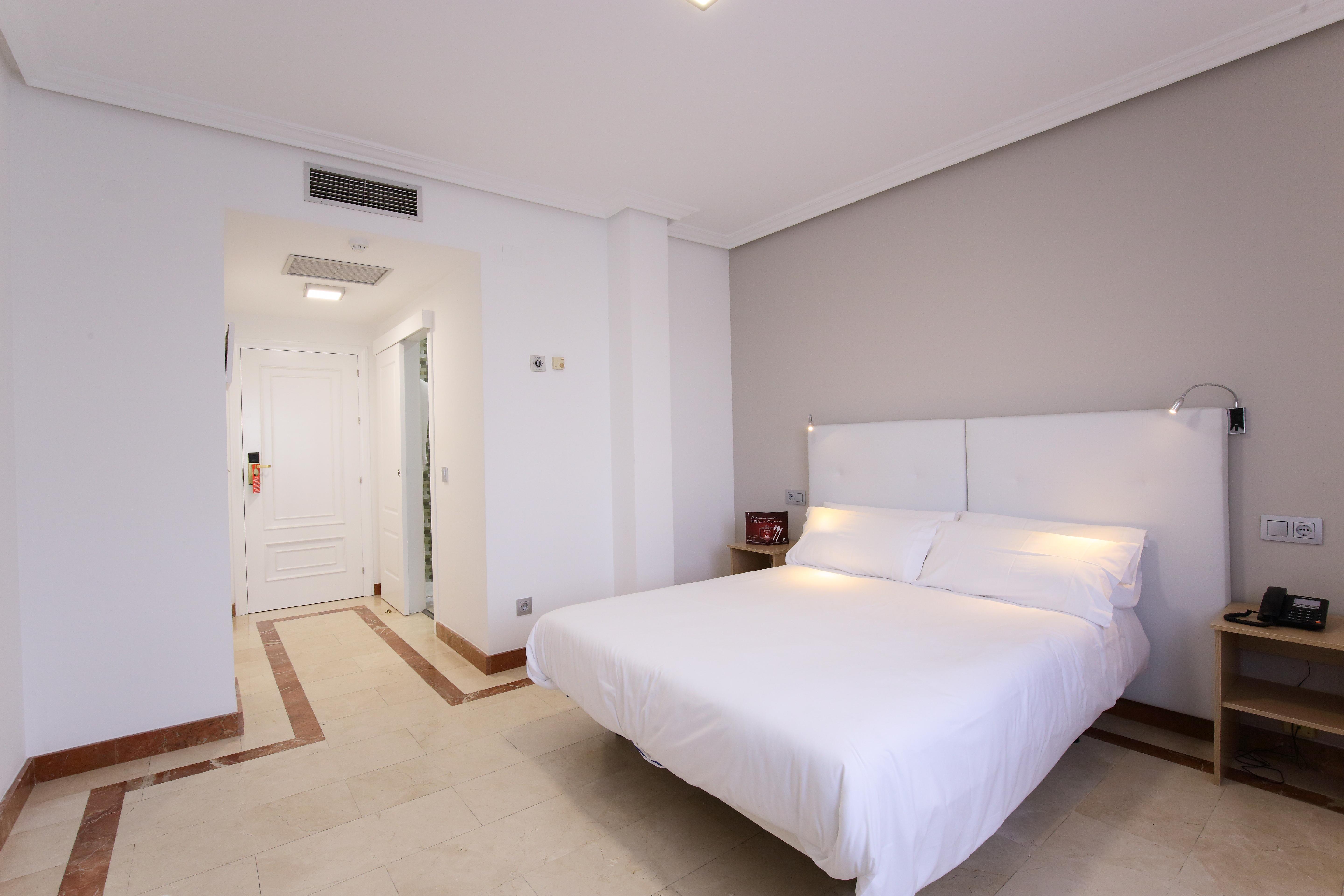 Hospedium Hotel Castilla トリホス エクステリア 写真
