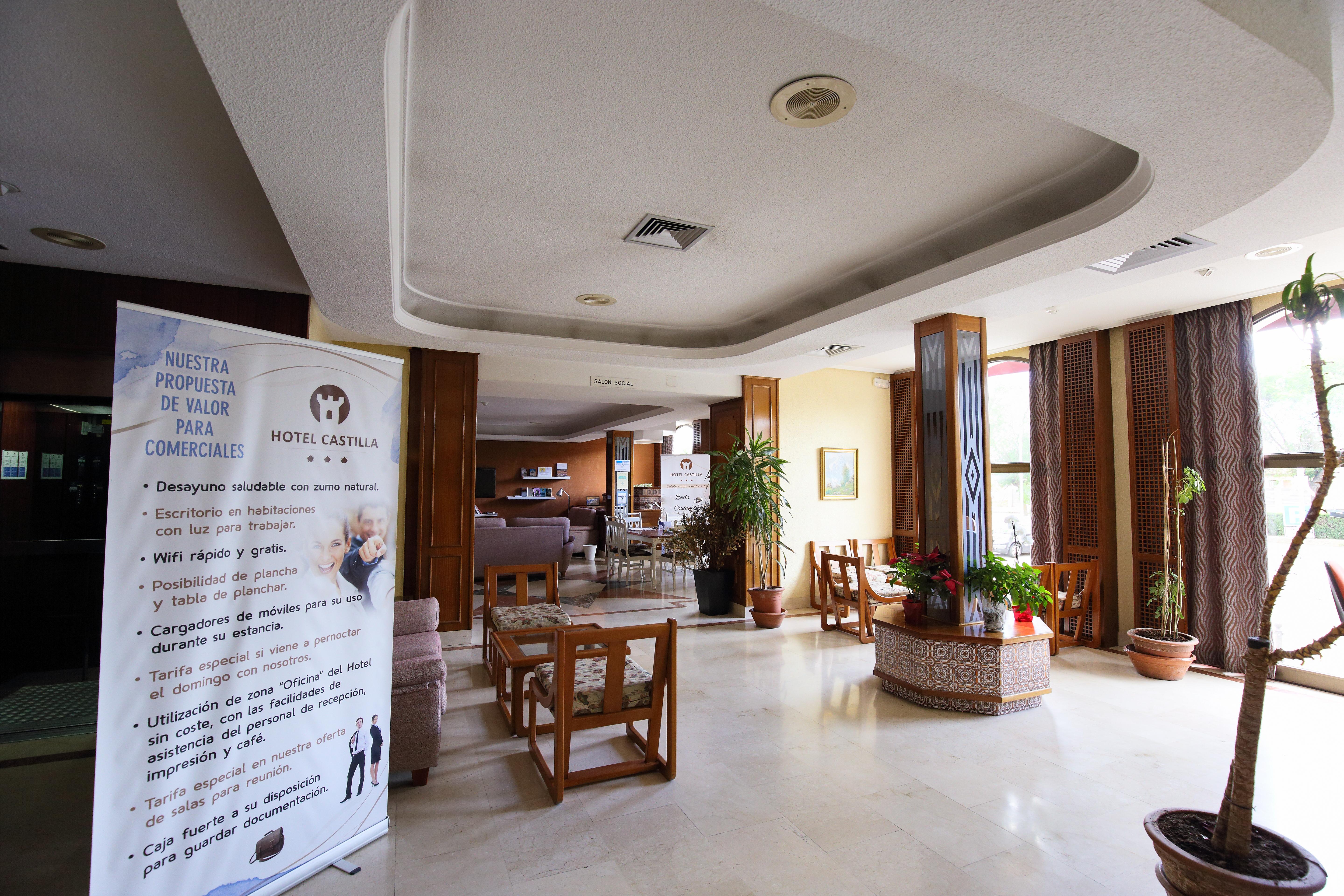 Hospedium Hotel Castilla トリホス エクステリア 写真