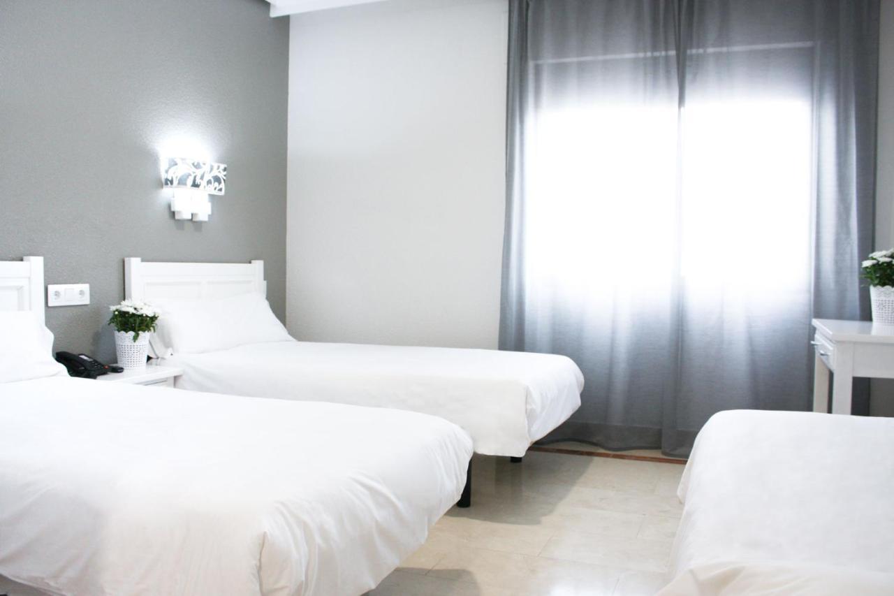 Hospedium Hotel Castilla トリホス エクステリア 写真